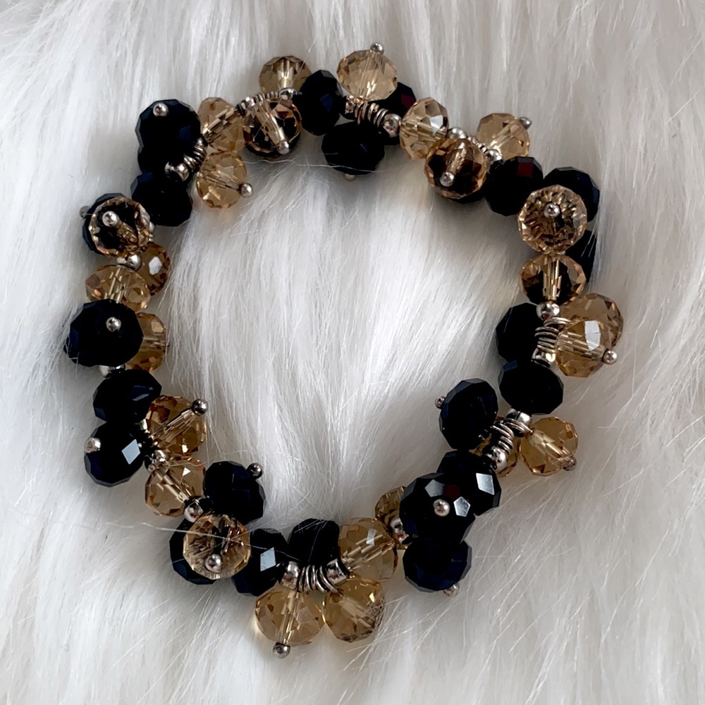 **Black and Gold Beautiful Dress Bracelet **